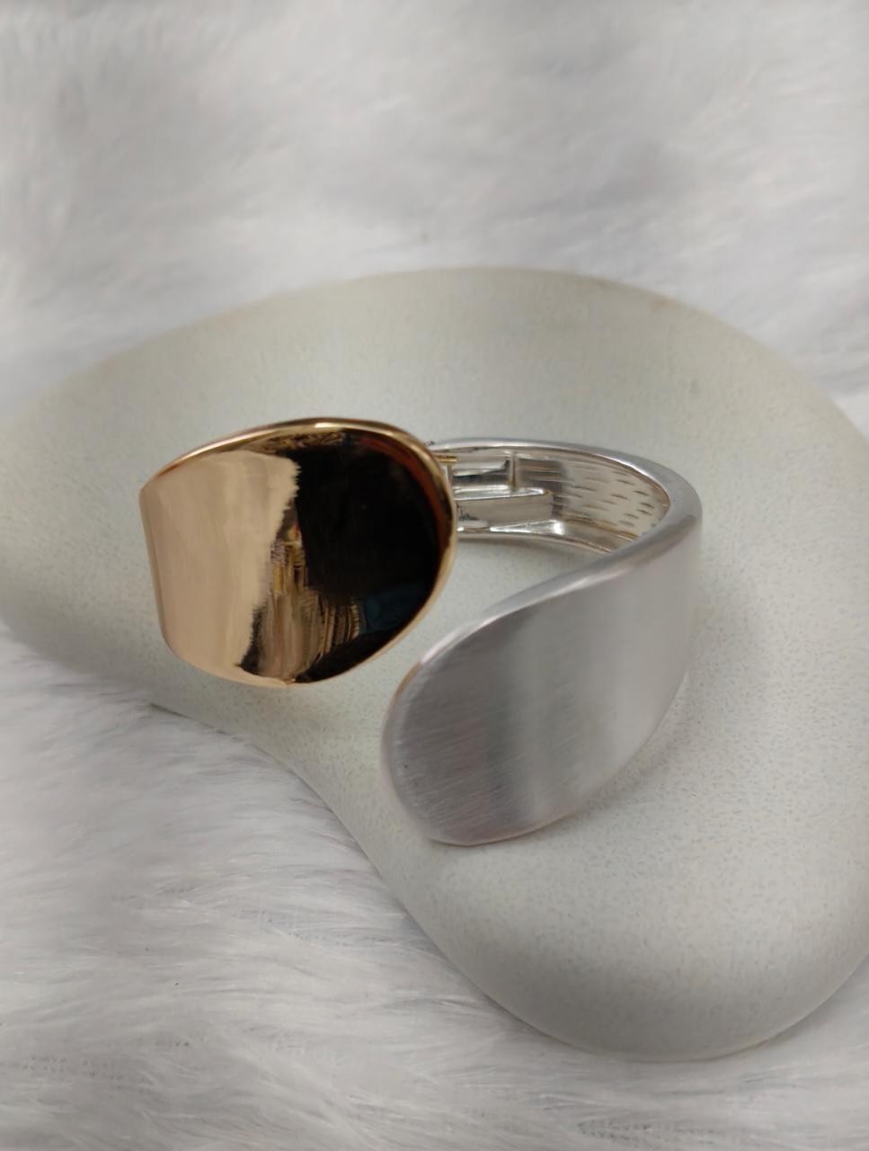 Dual Essence Bracelet