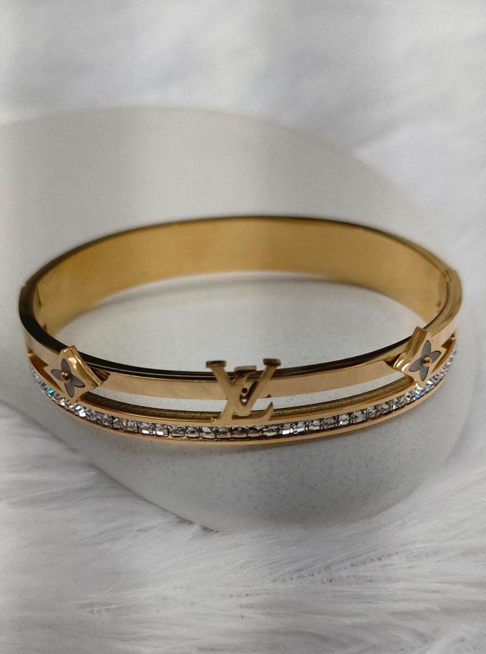 Elite Gleam Bracelet
