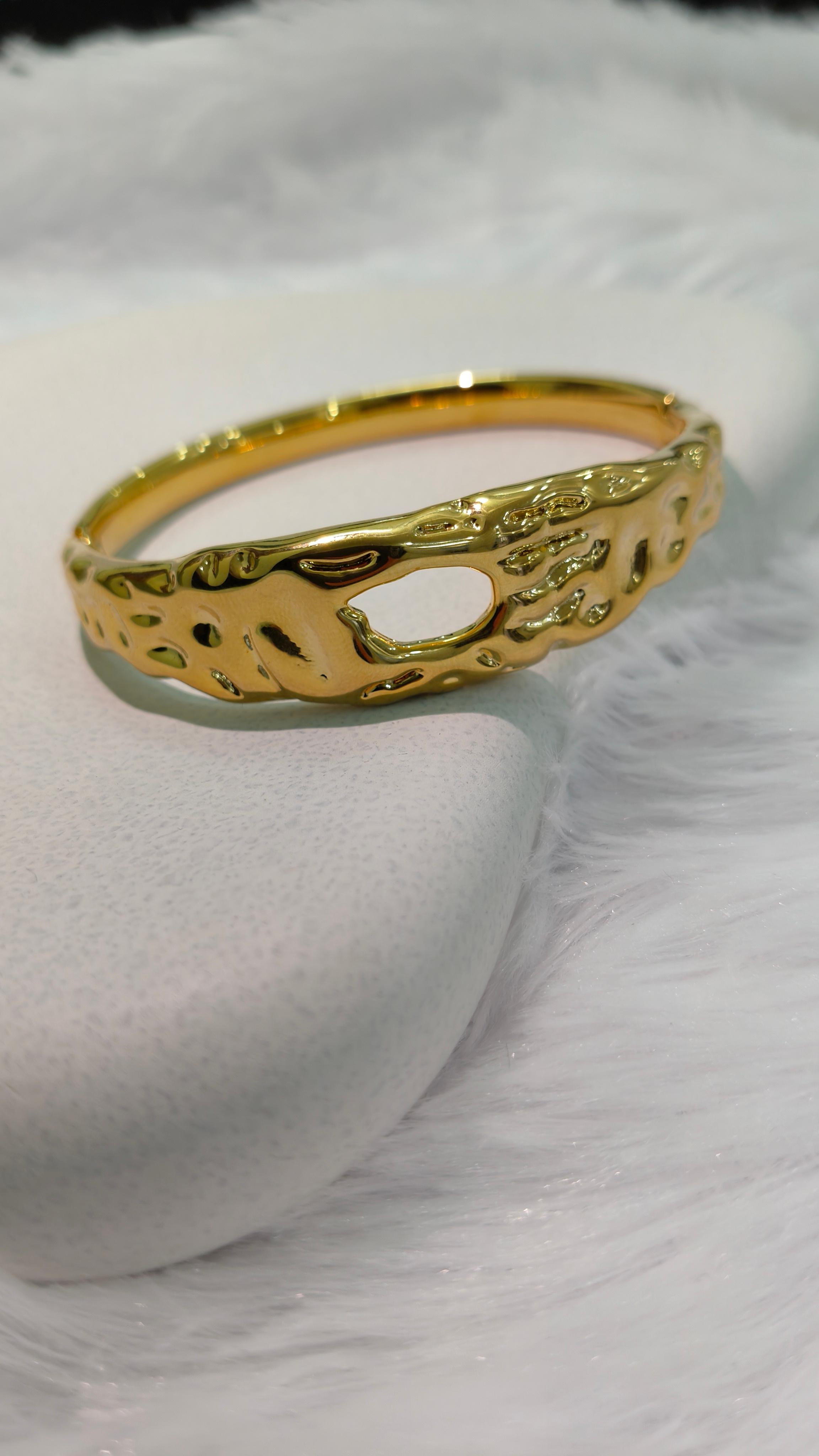 Gold Royal Bracelet