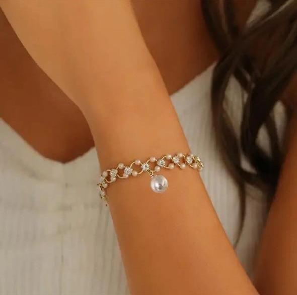 Golden Grace Bracelet