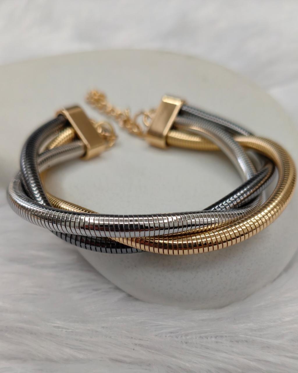 Twisted Chain Bracelet
