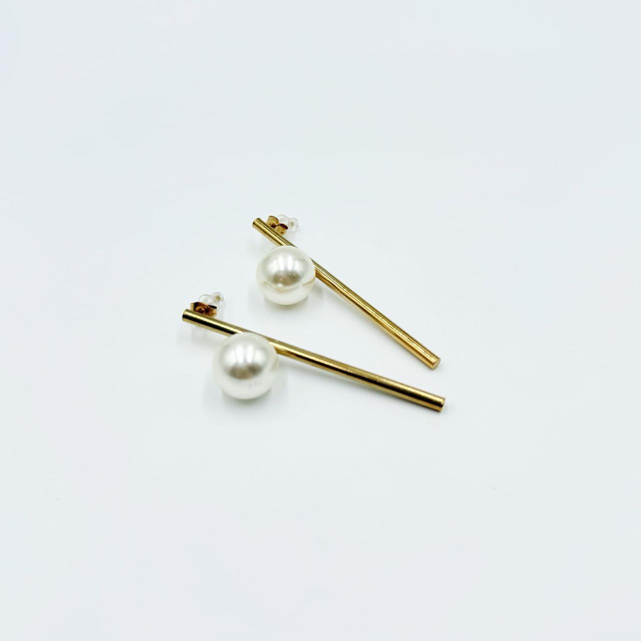 Pearl Bar Earrings