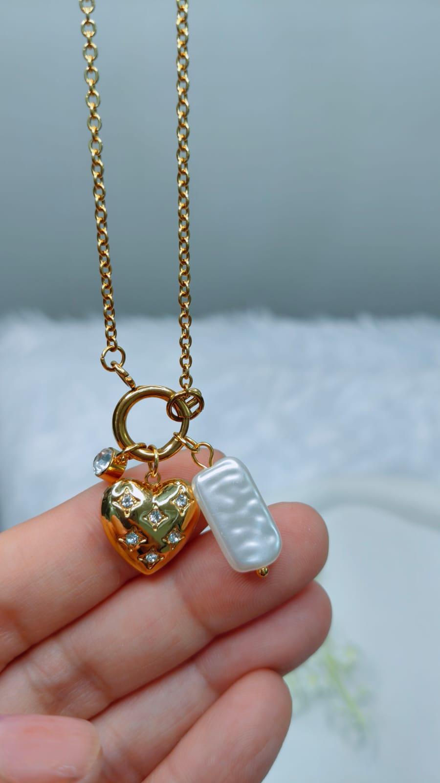 Diamond Steal Heart Pendant