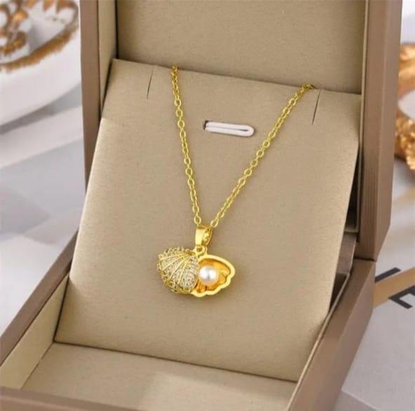 Seashell Pearl Pendant - View 2