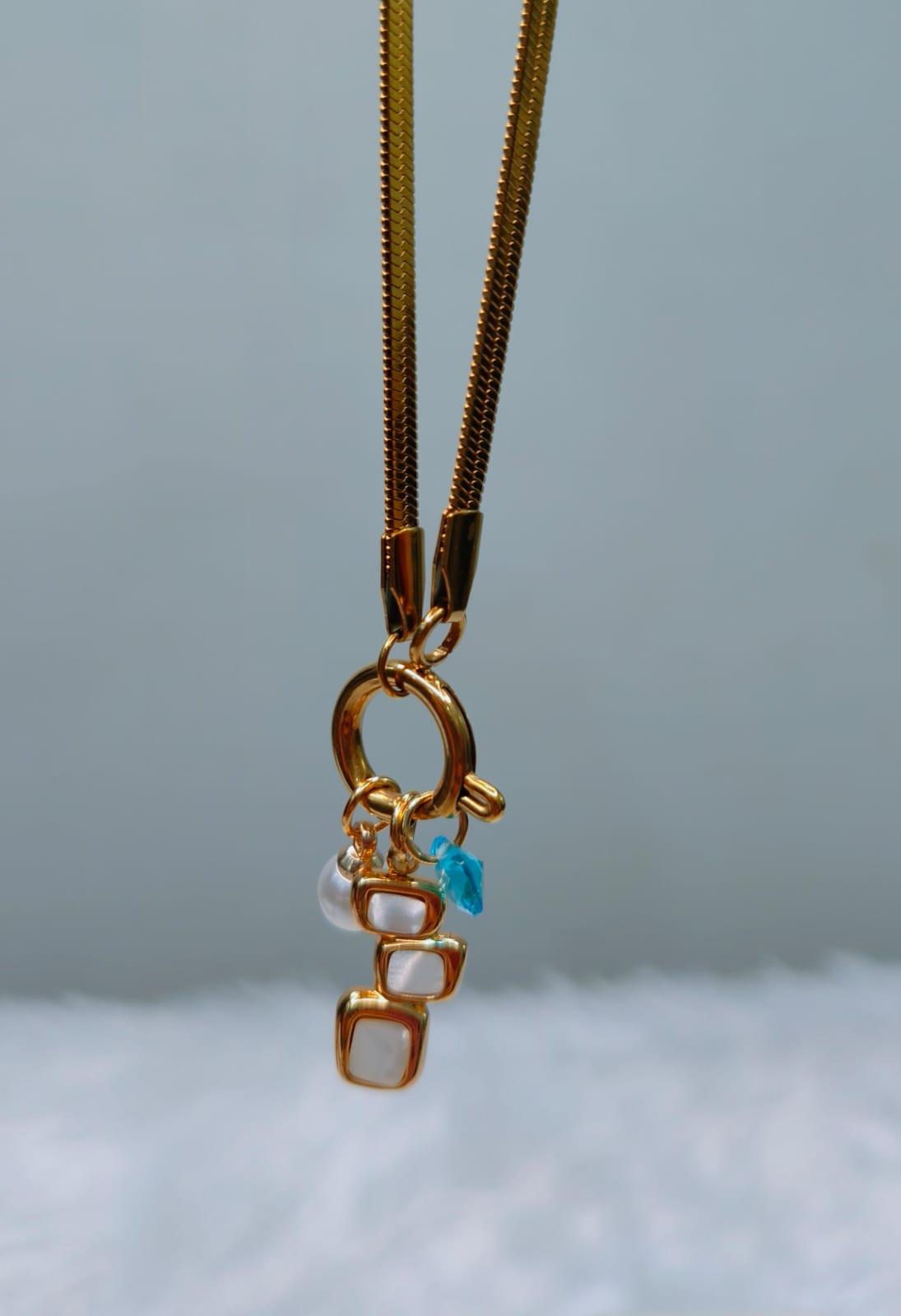 Topaz Unique Chic Pendant