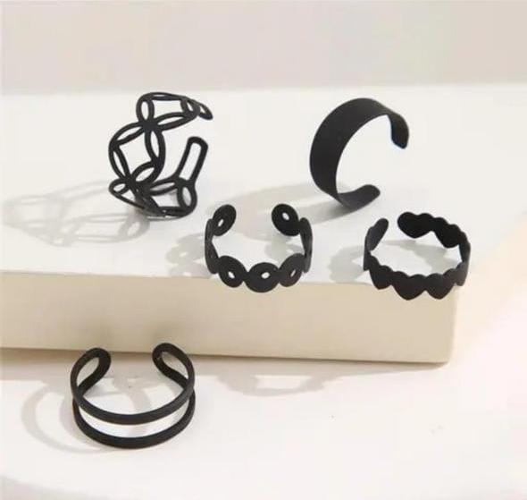 Black Charm Set of 6 Rings