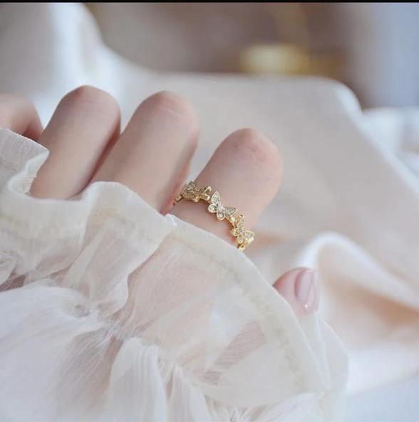 Chic Korean Ring - View 4