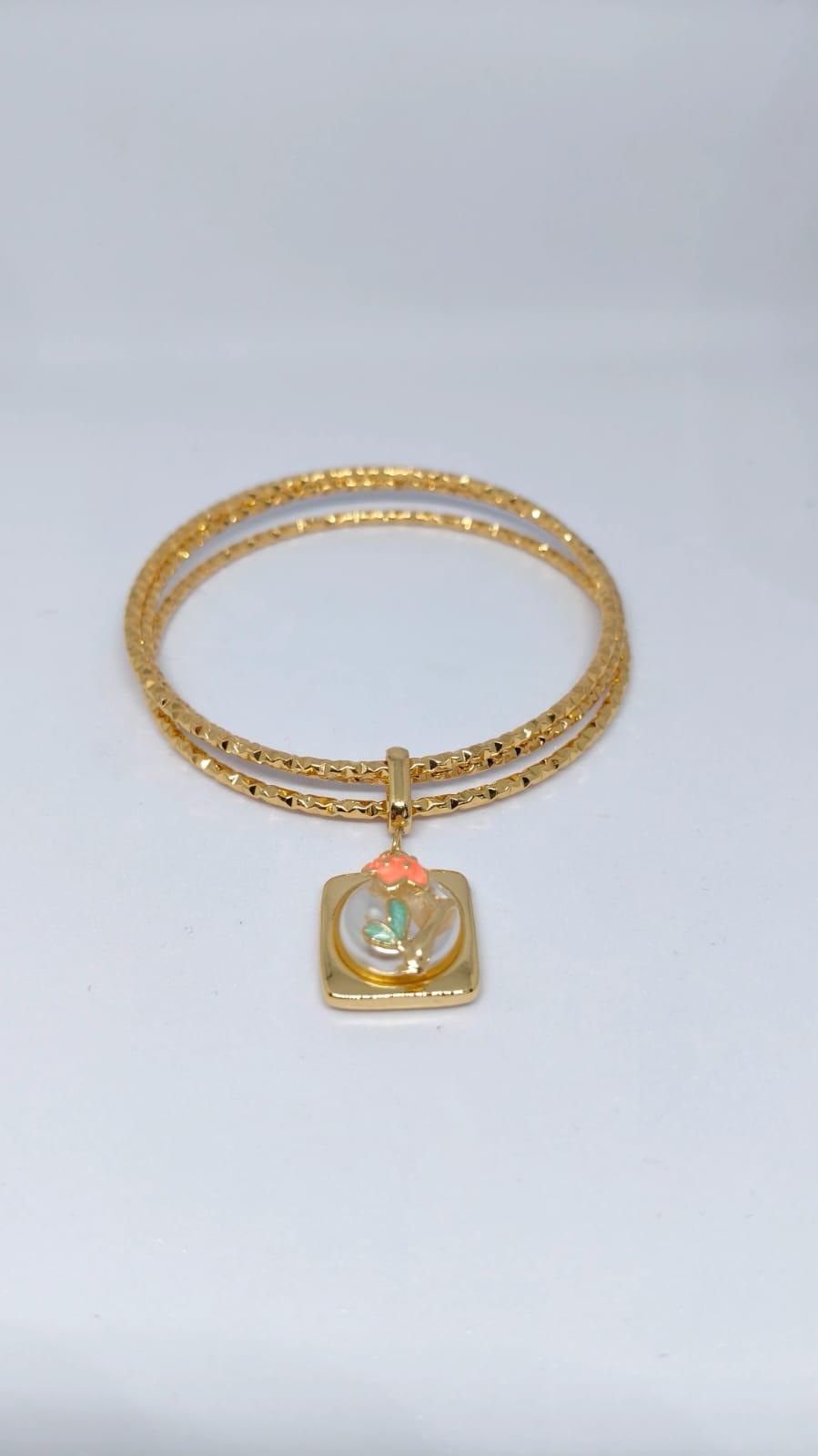 Framed Pearl Bangle